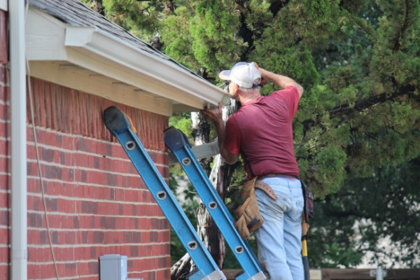 roof-repairs-h2